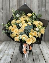 Букет цветов из:  Розы и Лизиантусы #REPLACE_PRED# Богородском