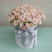 Цветочная композиция из Розы в шляпной коробке в Богородском