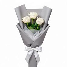 Букет 3 белые розы в Богородском