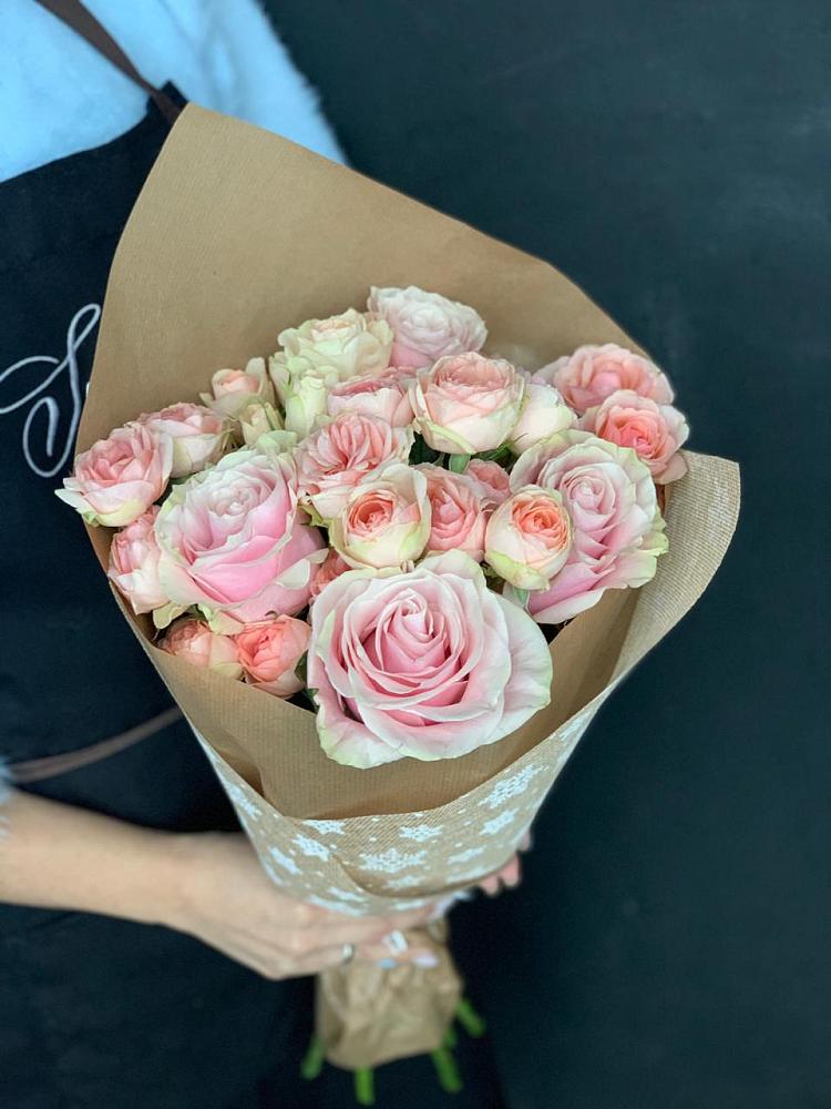 Букет цветов из: Хризантемы и Розы в Богородском