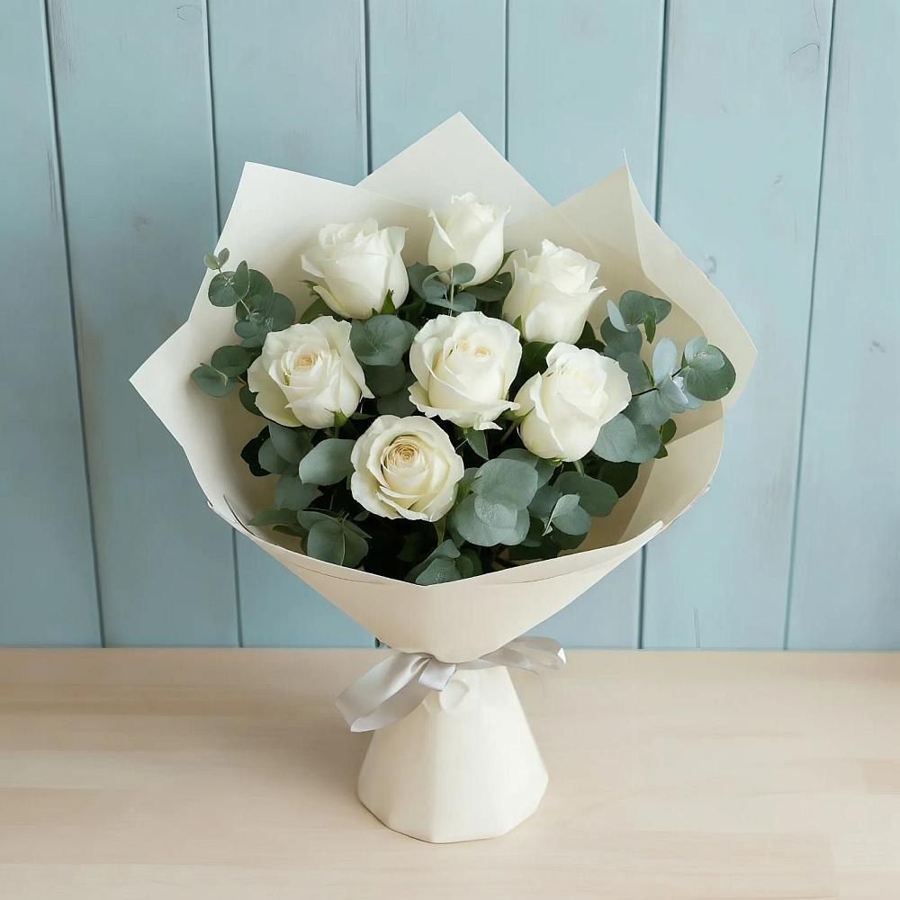Букет Белые розы в Эвкалипте в Богородском