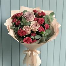 Букет цветов из:  Гвоздики и Розы в Богородском