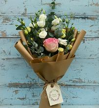 Букет цветов из:  Розы и Лизиантусы в Богородском