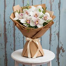 Букет цветов из:  Орхидеи и Розы #REPLACE_PRED# Богородском